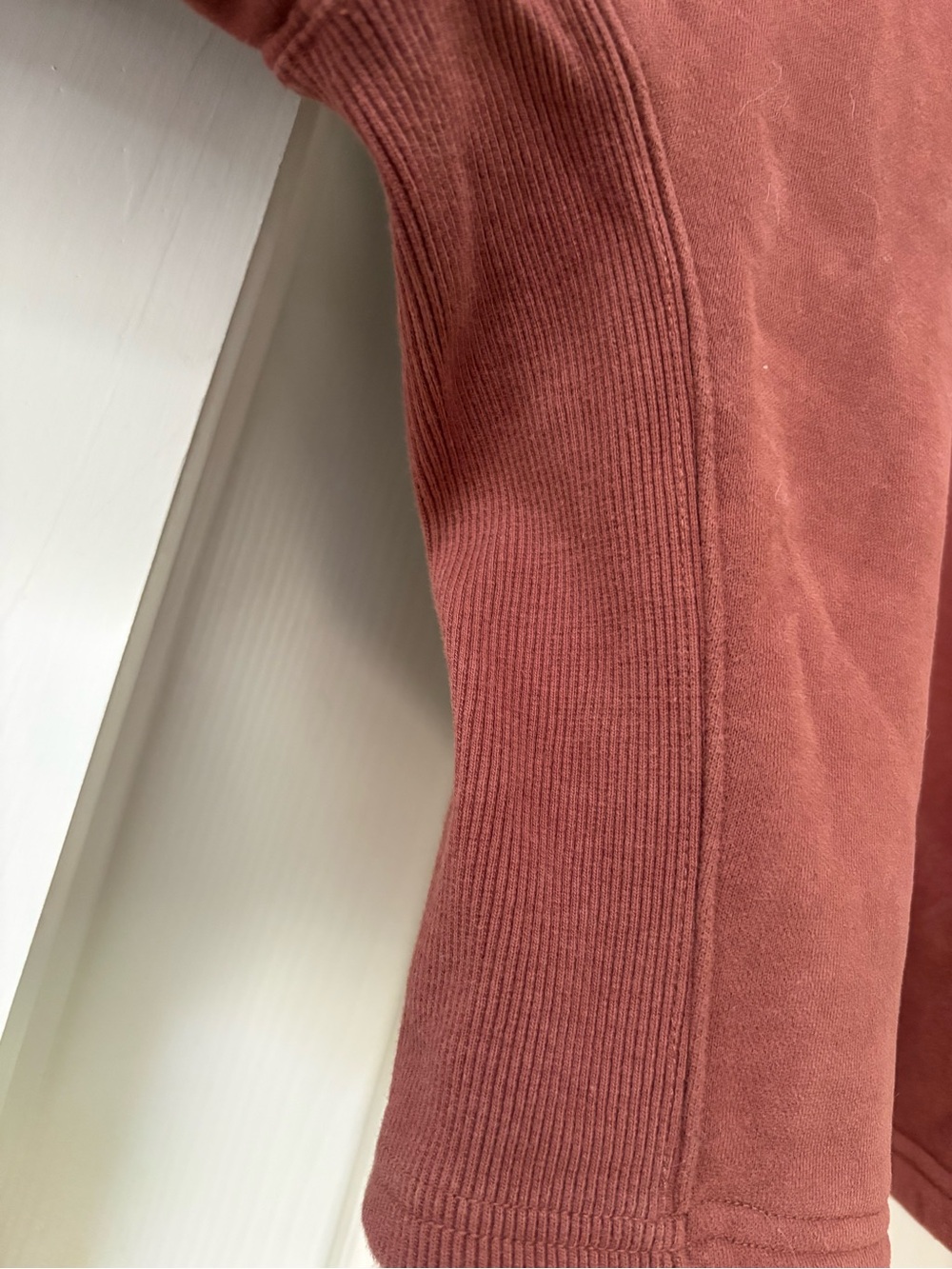 Vuori Boxy Cropped Crewneck Sweatshirt in Rust Brown - Picture 3 of 10